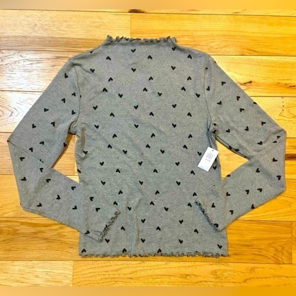 Old Navy Gray Heart Ruffle Mock Neck Long Sleeve Top | Valentine’s Day | NWT